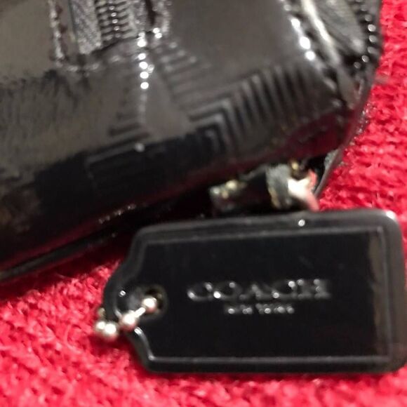 Coach Black Patent Leather Wristlet Bag - Picture 9 of 9